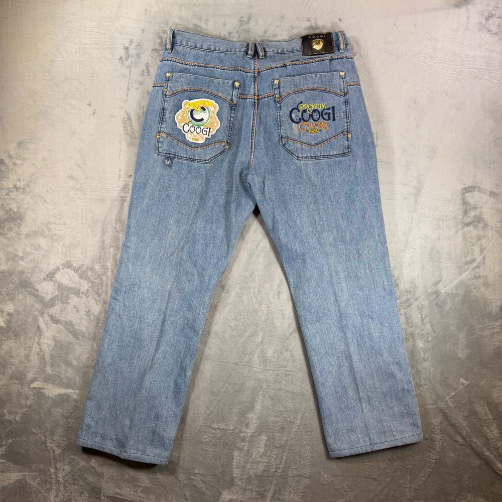 Vintage COOGI Embroidered‎ Baggy Jeans Men's Size 42x35 Blue Light Wash Denim